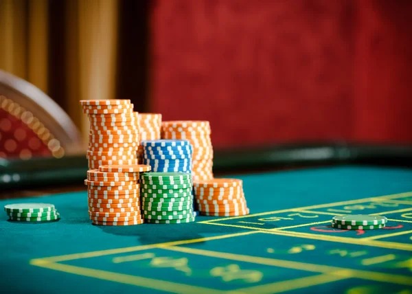 Live dealer blackjack table with professional dealer and HD camera setup