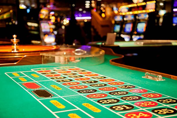 Texas Hold'em Bonus live dealer table on olxtoto cantik